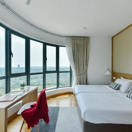 Teega Suites By Subhome Nusajaya  Exterior photo